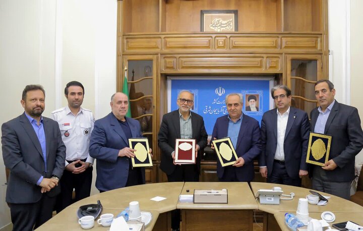 ۴۰ آمبولانس جدید به اورژانس آذربایجان شرقی اضافه میشود