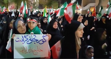 هفتاد و پنج شب پایداری مردم شهرکرد در خیابان