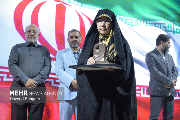 آئین انتخاب چهره‌های هنر انقلاب اسلامی خراسان رضوی در سال ۱۴۰۴