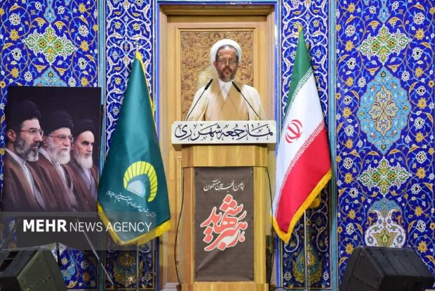 کنگرلو: همدلی و مساوات موجب یأس دشمنان می‌شود