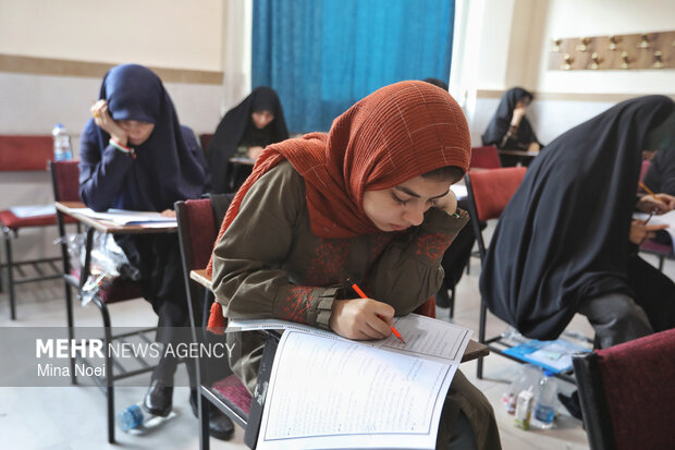 بیست‌ و یکمین دوره آزمون کتبی قرآنی در تبریز