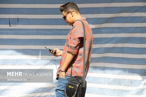 بازار موبایل روی دور گرانی