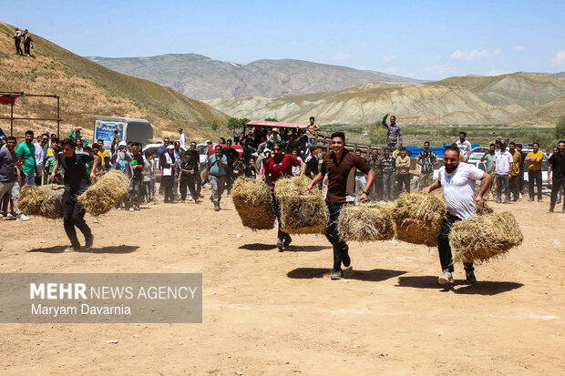 جشنواره بازی های بومی محلی روستای عبدل آباد بجنورد