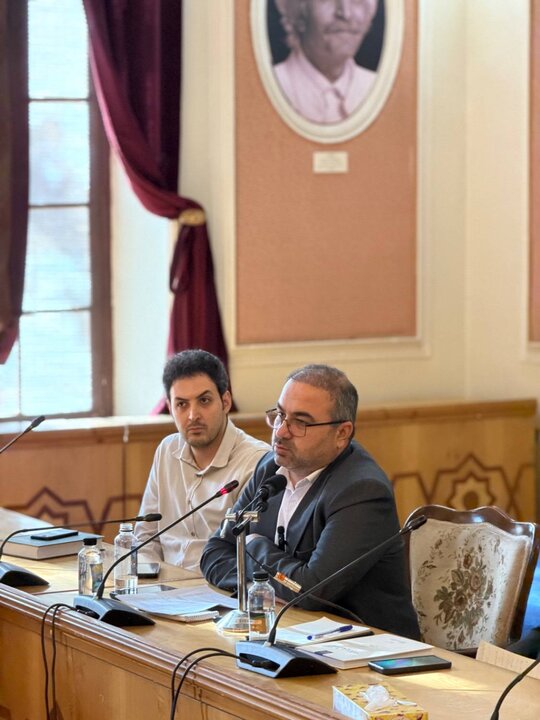 فردوسی، دین‌مدار خردگرا بود