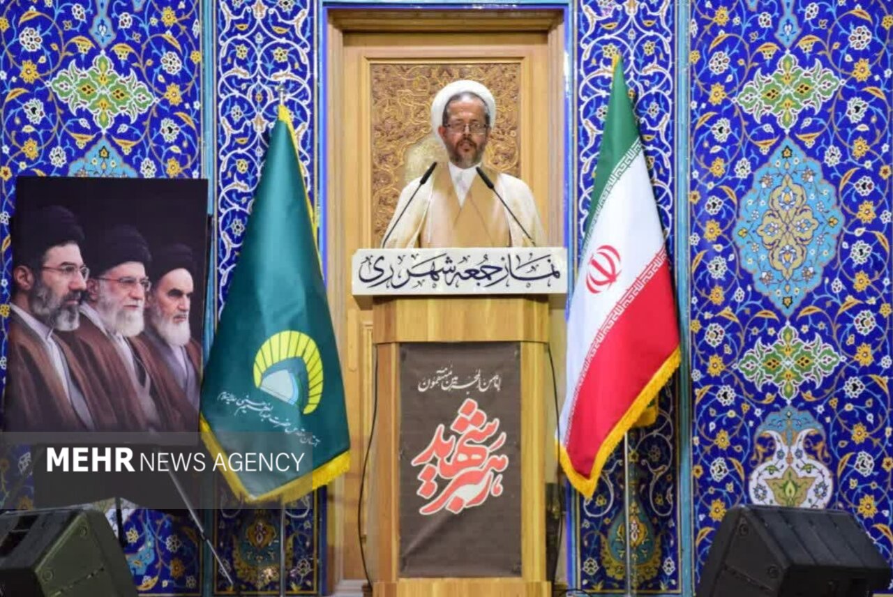 کنگرلو: همدلی و مساوات موجب یأس دشمنان می‌شود