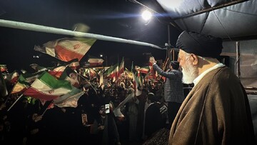 علم الهدی: ادامه مقاومت مردمی تا پایان جنگ ضروری است
