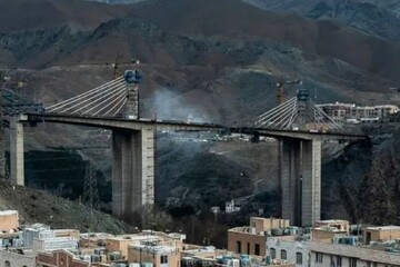 چرا نام شهید رئیسی بر پل B1 کرج جا نیفتاد؟