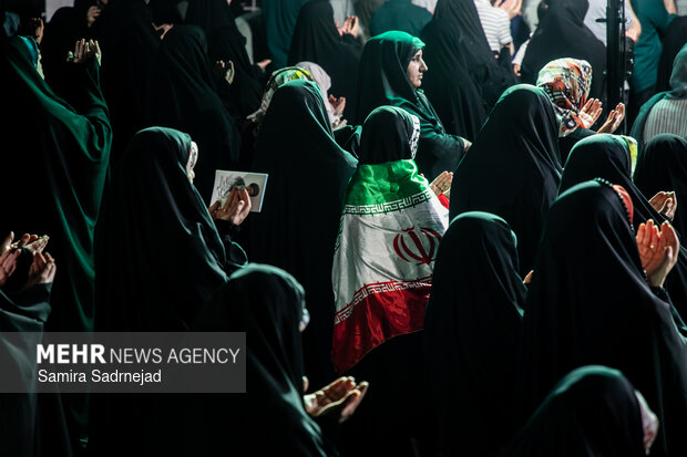 اولین جشن تکلیف کف خیابان