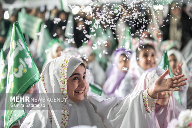 اولین جشن تکلیف کف خیابان