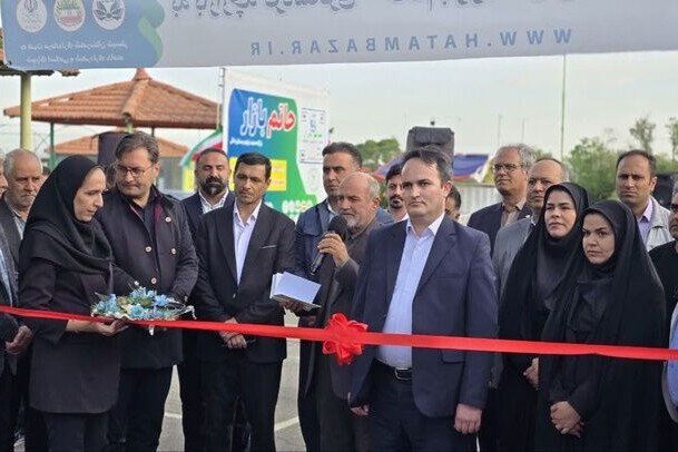 افتتاح نمایشگاه صنایع‌دستی و مشاغل خانگی در شبستر