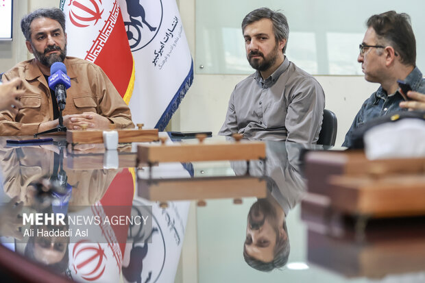 نشست خبری مدیر عامل انتشارات امیرکبیر