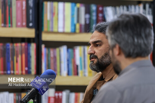 نشست خبری مدیر عامل انتشارات امیرکبیر