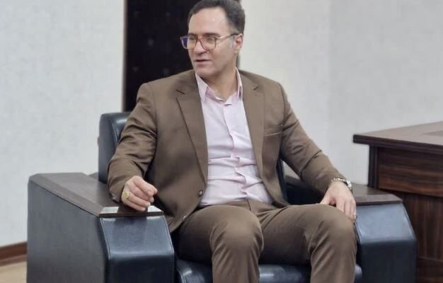 فرماندار تنگستان: توسعه زیرساخت‌های فرهنگی ضروری است