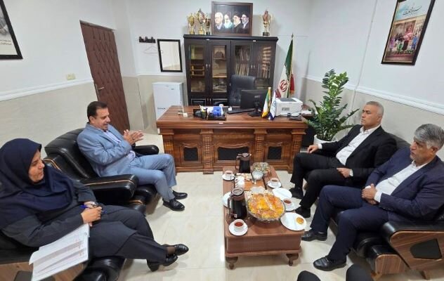 فرماندار گناوه: حوزه سلامت در شهرستان تقویت می‌شود