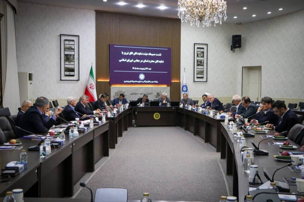گرانی مواد اولیه چالش تولیدکنندگان فرش دستباف است