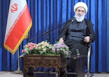 صفایی بوشهری: ایران با اقتدار در برابر دشمنان ایستاده است