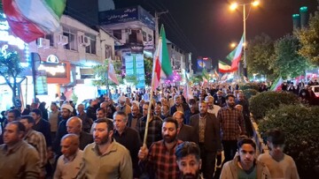 موج هفتاد و هشتم بیعت در نکا با فریاد ایستادگی