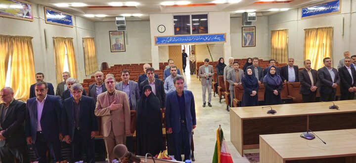 حشمتیان: آموزش و پرورش باید در هر لحظه آماده بازگشایی مدارس باشد
