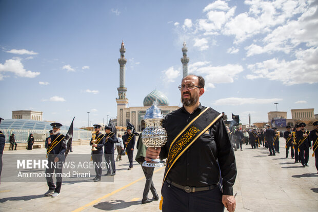 سوگواری خادمان حرم بانوی کرامت در سالروز شهادت امام جواد(ع)