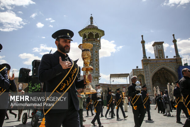 سوگواری خادمان حرم بانوی کرامت در سالروز شهادت امام جواد(ع)