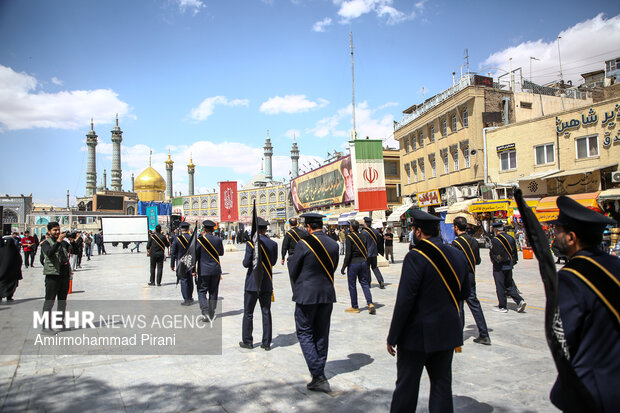 سوگواری خادمان حرم بانوی کرامت در سالروز شهادت امام جواد(ع)