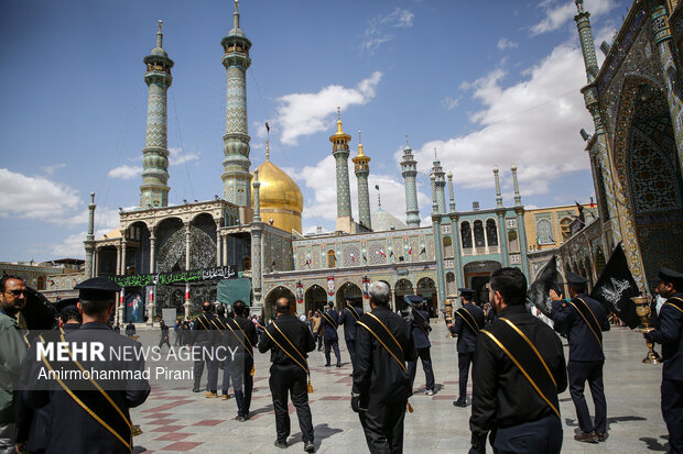 سوگواری خادمان حرم بانوی کرامت در سالروز شهادت امام جواد(ع)