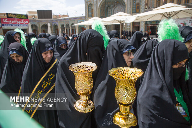 سوگواری خادمان حرم بانوی کرامت در سالروز شهادت امام جواد(ع)