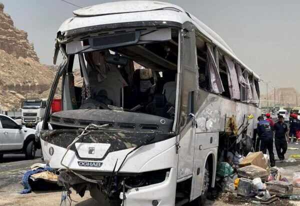 جزئیات واژگونی اتوبوس مسیر عسلویه _سیراف از زبان یکی از مصدومان