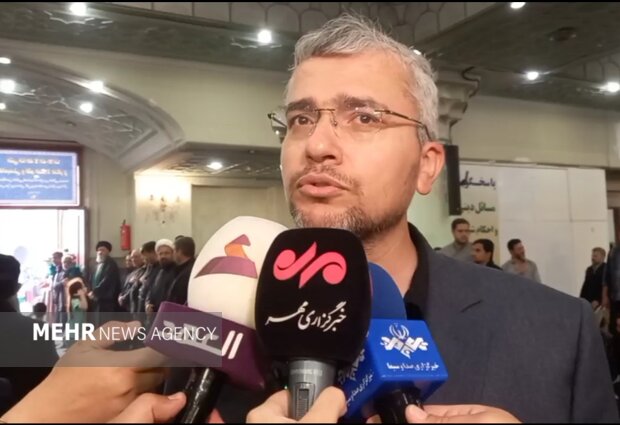 رضایی: آمریکا شرایط ایران را بپذیرد یا تسلیم موشک‌های ما شود