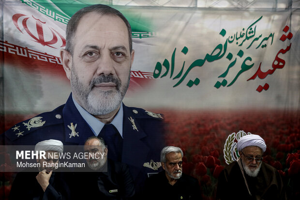 Memorial held for Iran's martyred defense minister