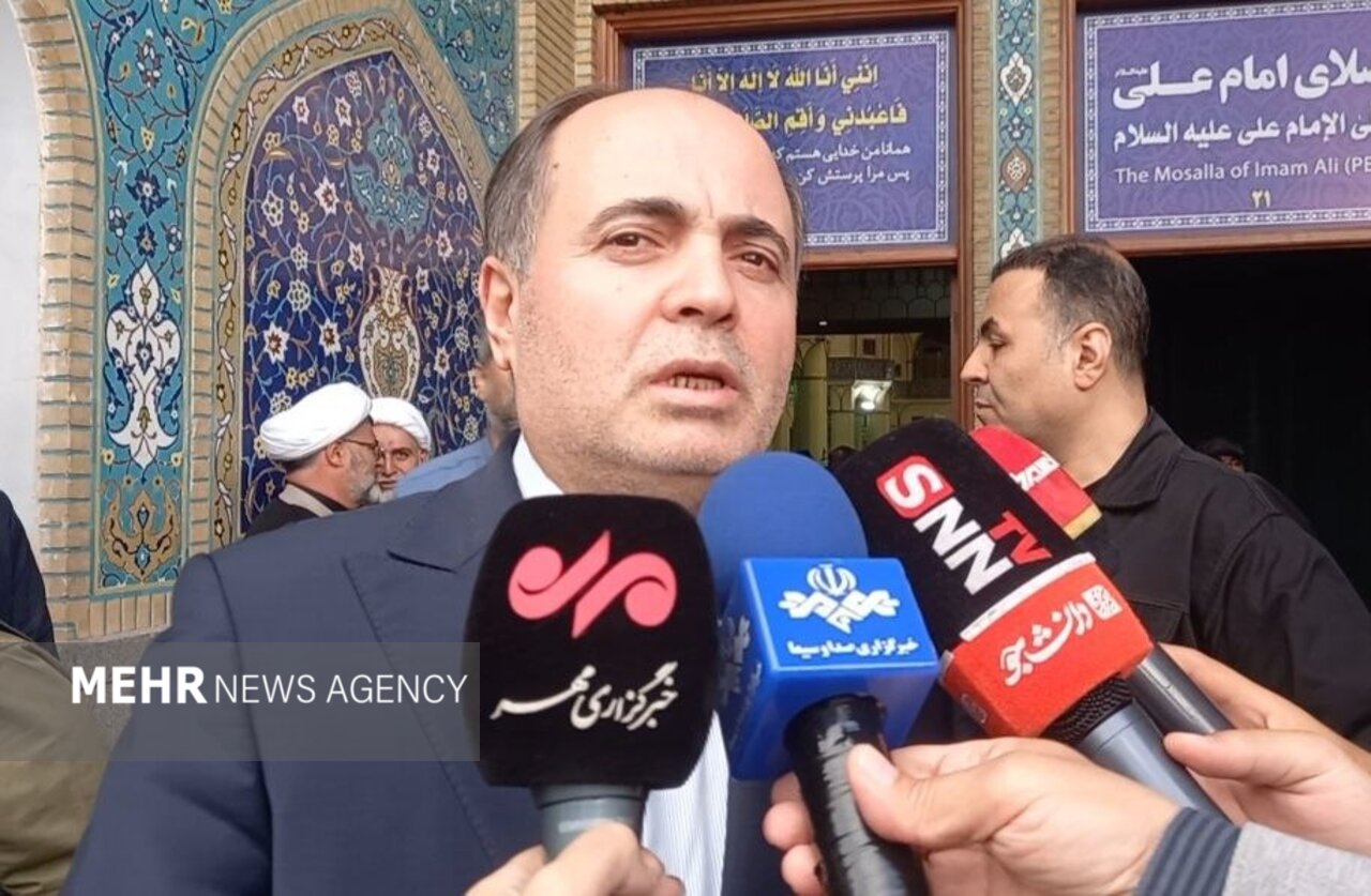 نوری قزلجه: کالاهای اساسی به صورت عمده در حال عرضه در کشور است