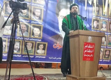 شێخ عیسا بەرزەنجی: ئێران ئاڵاهەڵگری شەرەف و کەرامەت و خۆڕاگری لە بەرامبەر چەوسانەوەی جیهانیە