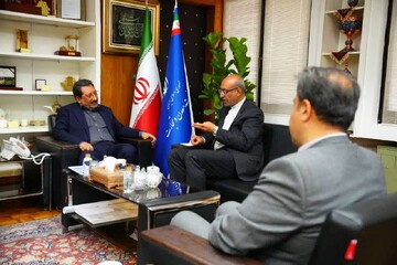 الحاق قصرشیرین و گیلانغرب به تجارت مرزی تسریع می‌شود