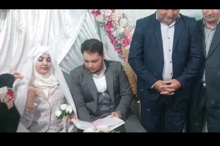 عقدی متفاوت در شب‌های ایستادگی مردم مشگین شهر