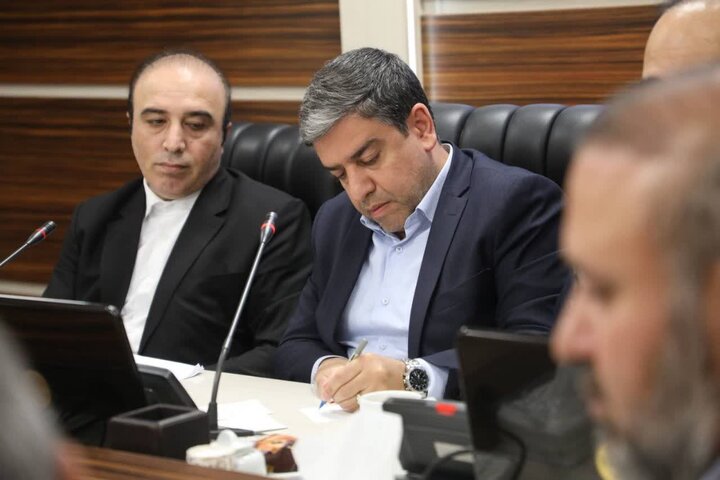 واردات ۱۶ هزار تن کالاهای اساسی به استان اردبیل