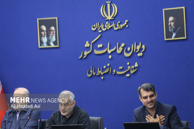 نشست مشترک کمیسیون عمران مجلس شورای اسلامی و دیوان محاسبات کشور