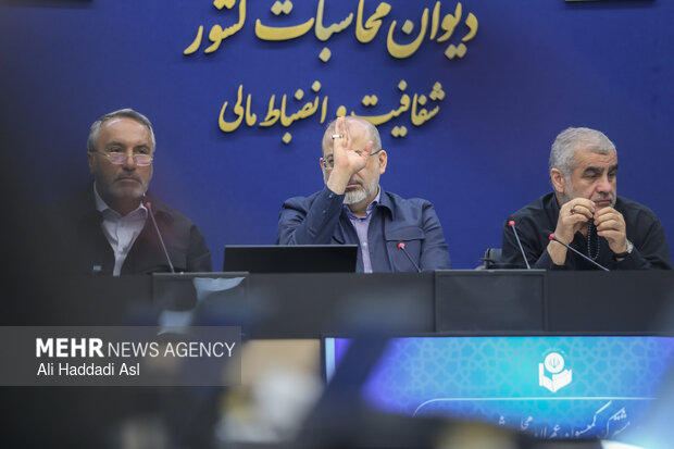 نشست مشترک کمیسیون عمران مجلس شورای اسلامی و دیوان محاسبات کشور