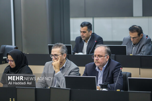 نشست مشترک کمیسیون عمران مجلس شورای اسلامی و دیوان محاسبات کشور