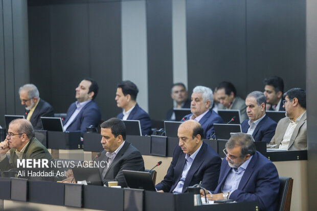 نشست مشترک کمیسیون عمران مجلس شورای اسلامی و دیوان محاسبات کشور