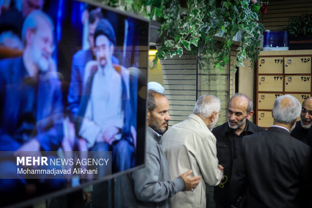 مراسم یادبود شهید علی لاریجانی در مسجد بلال رسانه ملی