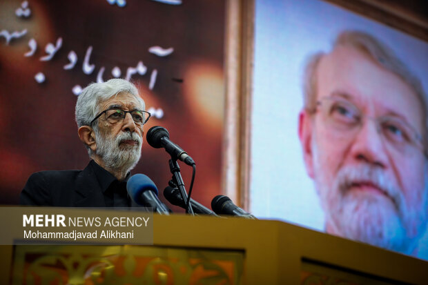 مراسم یادبود شهید علی لاریجانی در مسجد بلال رسانه ملی