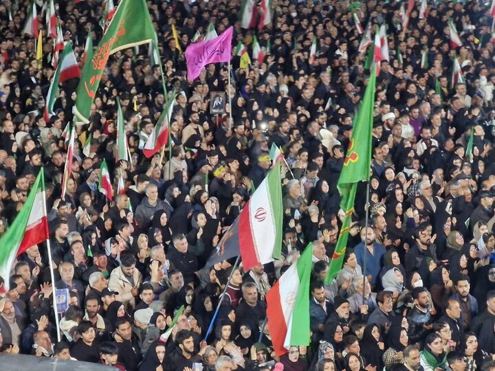 حضور حماسه ای مردم اردبیل در قرار هفتاد و نهمین