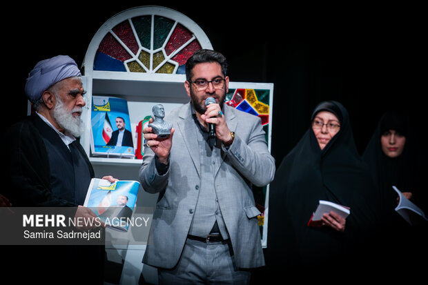 همایش بین‌المللی «امیر دیپلماسی مقاومت»