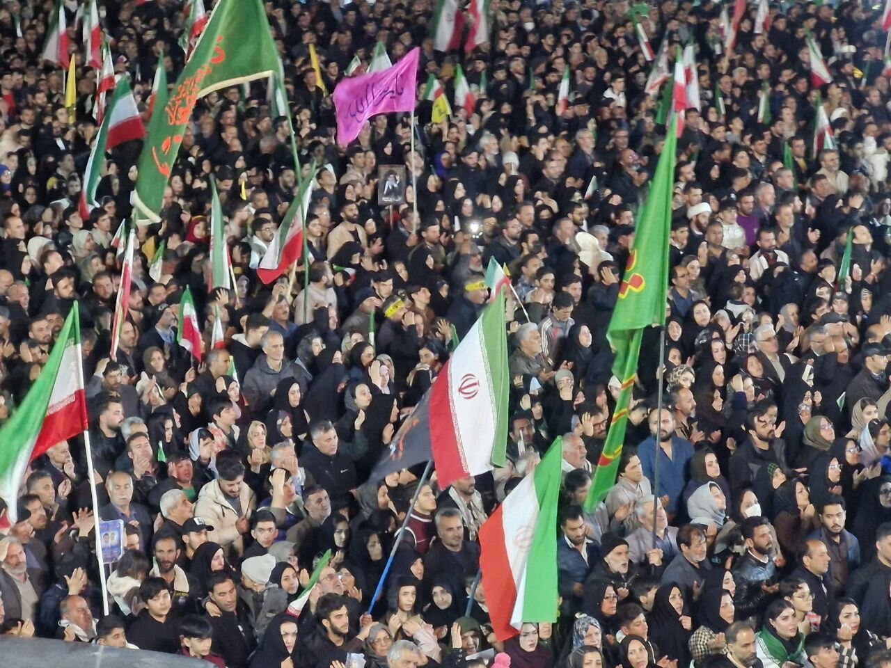 حضور حماسه ای مردم اردبیل در قرار هفتاد و نهمین