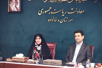 بهروزآذر: زنان از قطعی شبکه اینترنت بیشترین صدمه را دیده‌اند