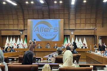 عزیزی: گلف ایران هنوز تا نقطه مطلوب فاصله دارد