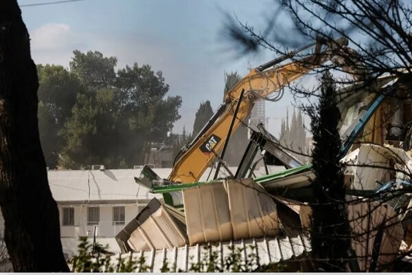 الأمم المتحدة تلوح بإجراءات ضد استيلاء الاحتلال على مقر "الأونروا" في القدس