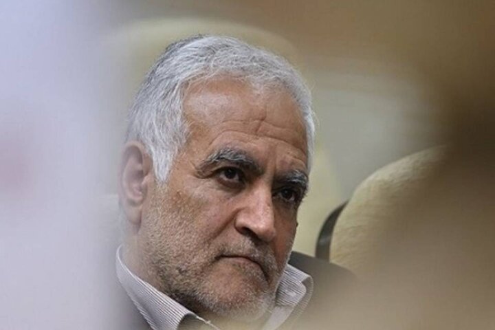 چرا شهید بروجردی اسلحه را بر زمین گذاشت تا کردستان را نجات دهد؟