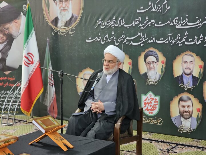 پورذهبی: اطاعت از خدا، تقوا و وحدت ملی رمز عاقبت‌به‌خیری است