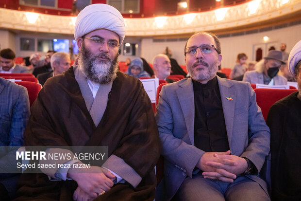 کنگره فرهنگی هنری «پرواز تا خورشید»